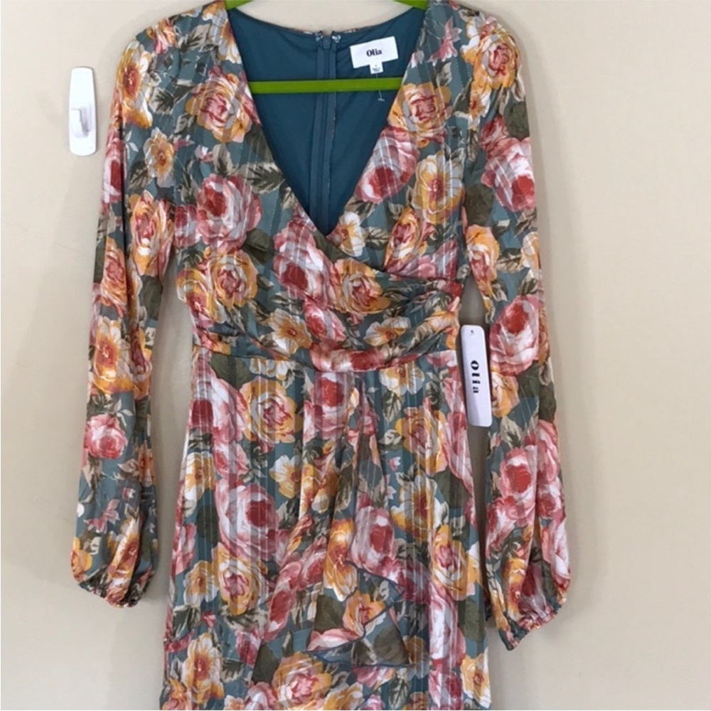 NWT Maxi Dress long Sleeve flowy asymmetrical chiffon floral metallic Sz S - Picture 4 of 12